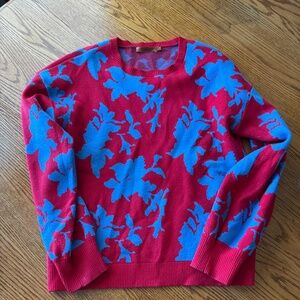 Stretch heavy sweater